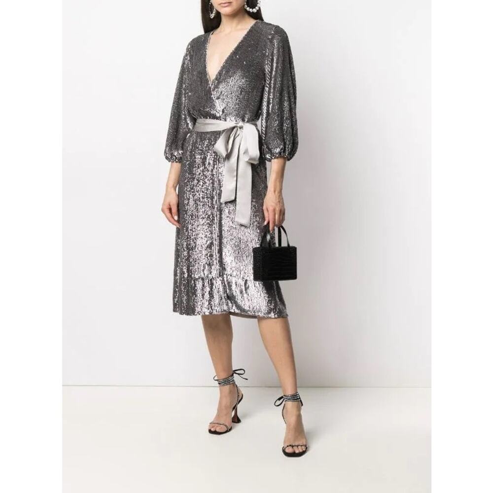 Alice + Olivia Anne Silver Gray Sequined Crepe De Chine Wrap Midi Dress Size 10